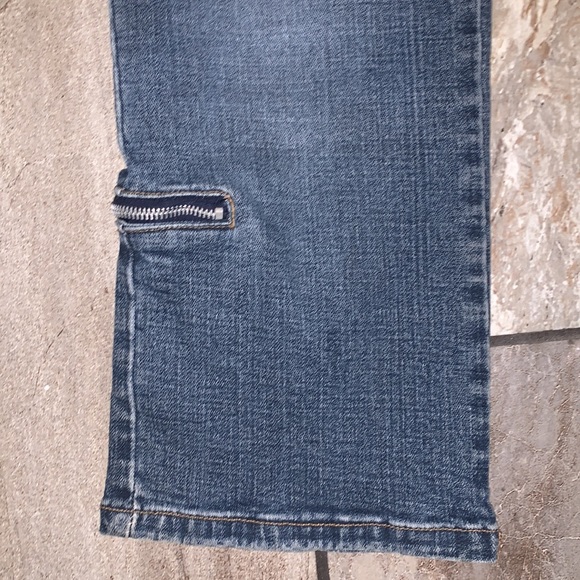 Denim Wide Leg Capri Pants - Picture 3 of 11